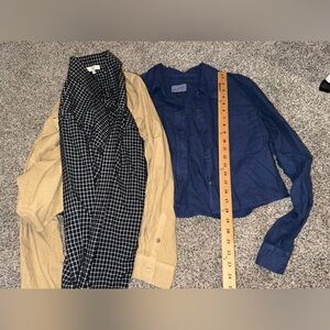 EUC LOT OF 3 Universal Thread Long Sleeve Cropped Button Shirt medium tan navy B